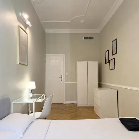 W Centrum Sopotu - Podjazd 2 Проживание в семье *